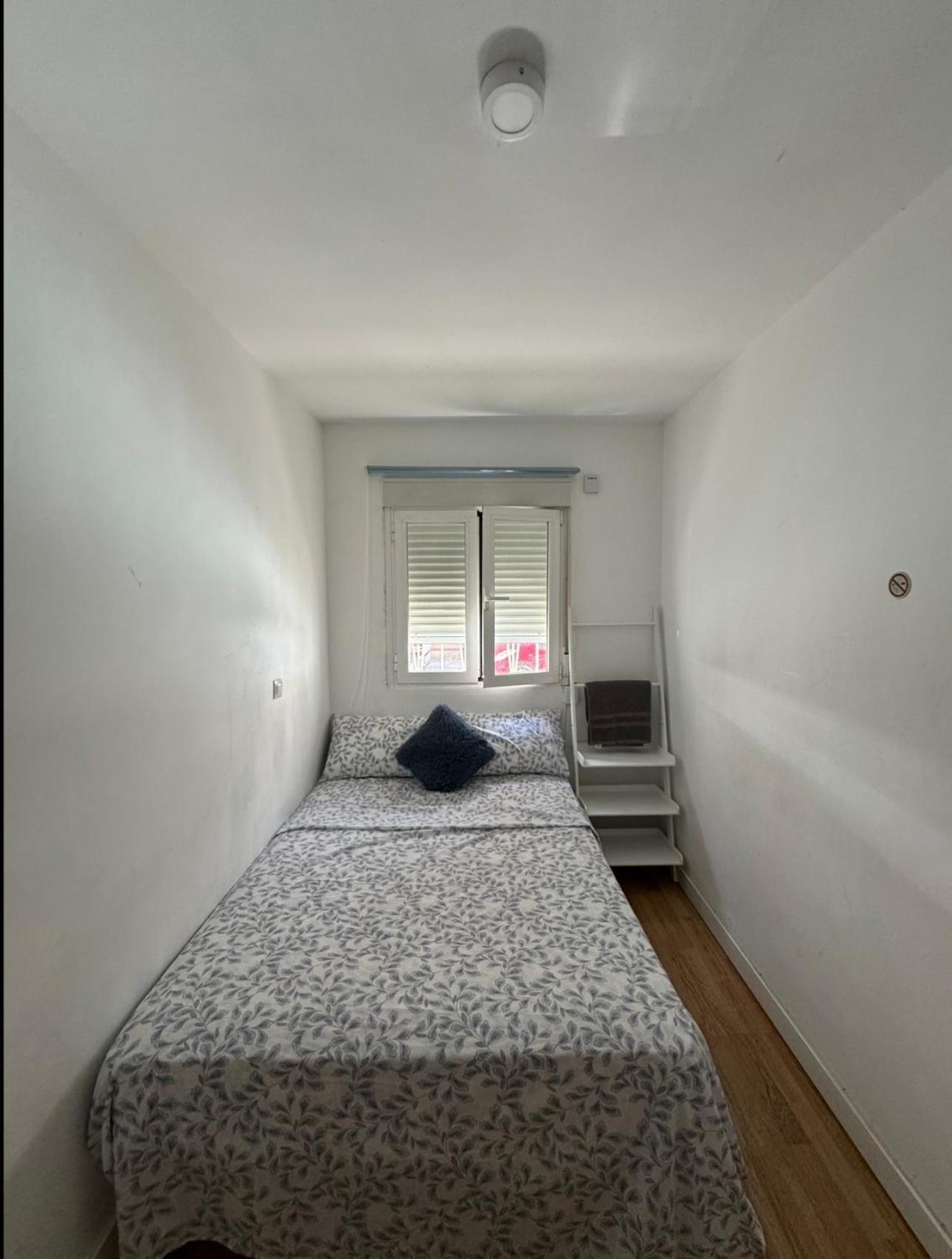 Habitacion Con Bano Compartido Pensión *
