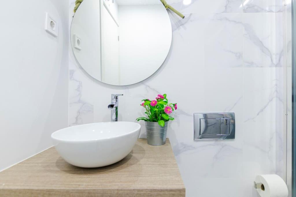Cerca De Plaza Tirso De Molina Apartamento Madrid