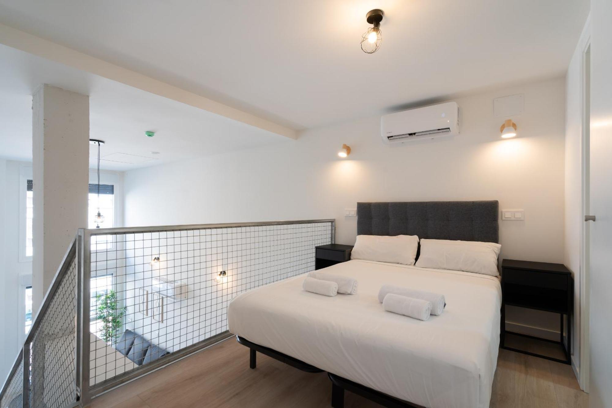 Apartamento Loft Reformado Industrial Con Garaje Alquiler Temporal Madrid