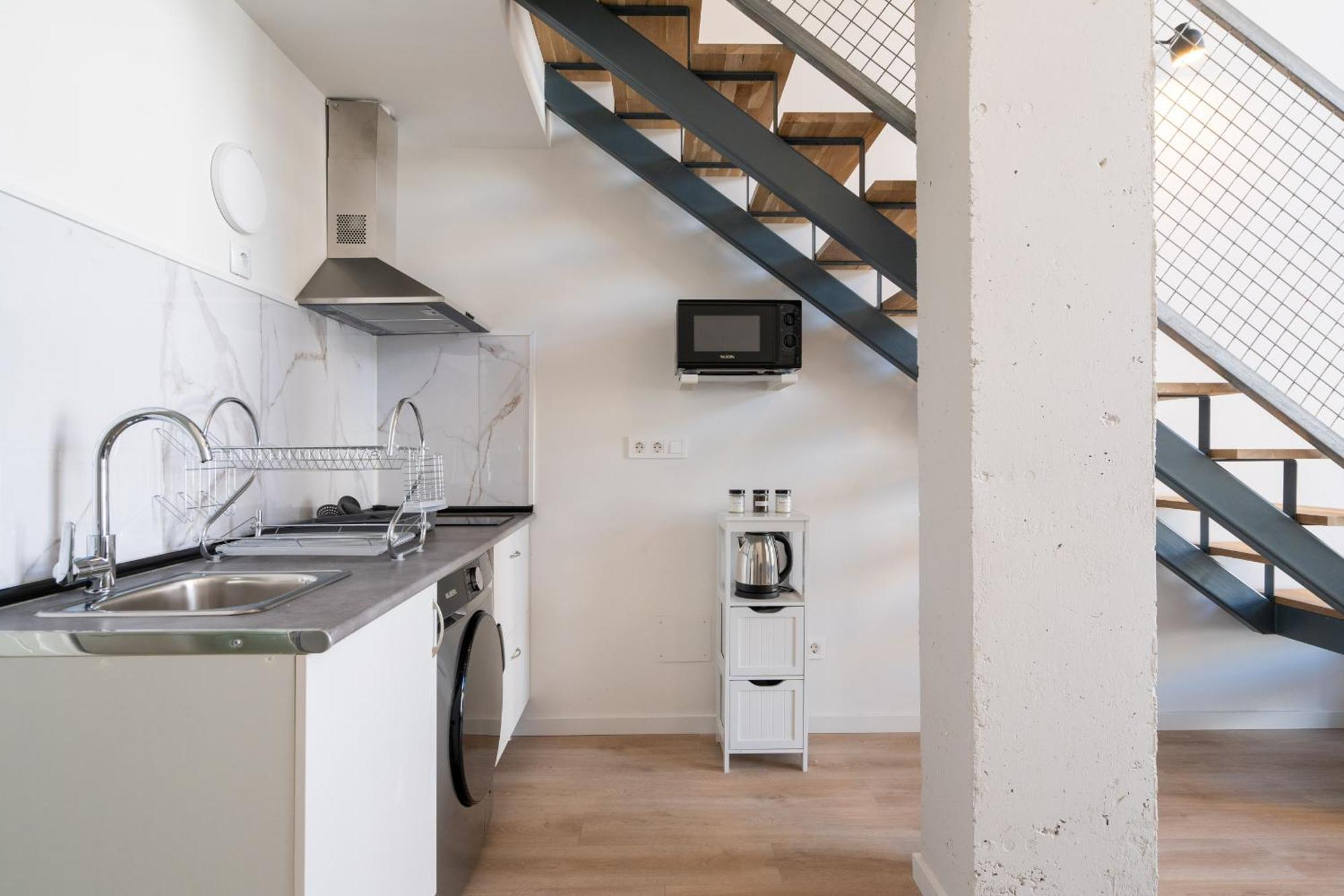 Apartamento Loft Reformado Industrial Con Garaje Alquiler Temporal *