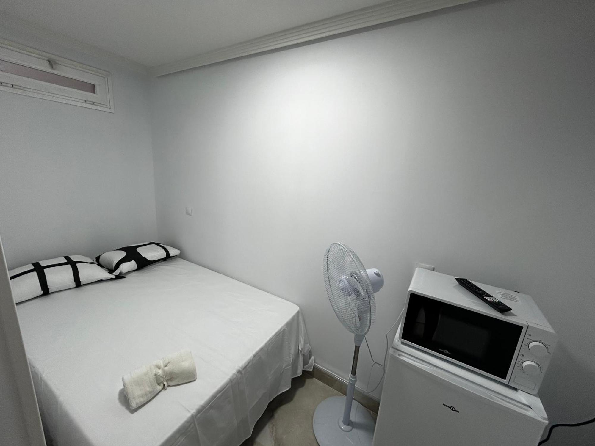 Bed & Breakfast Doble Con Bano Privado En El Centro De Madrid