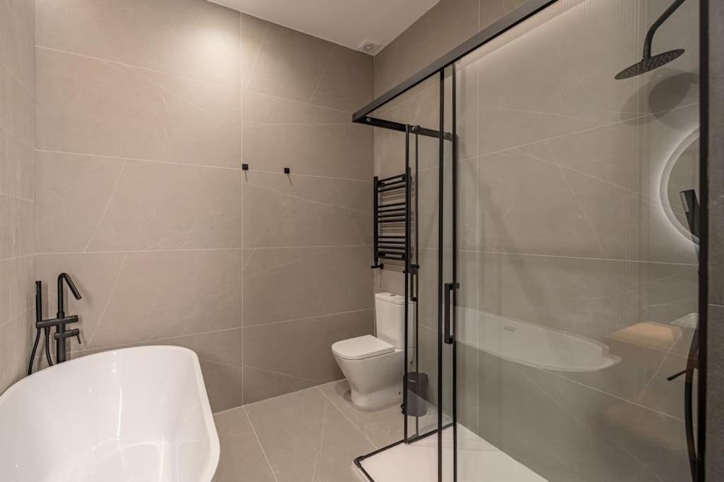 Apartment Centro Xiii Calle De La Paz 2br 2bh Madrid