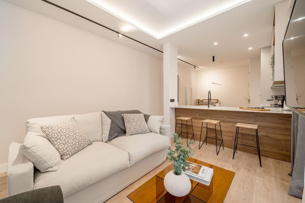 Centro Xv Calle Montera 3br 3bh Apartamento Madrid