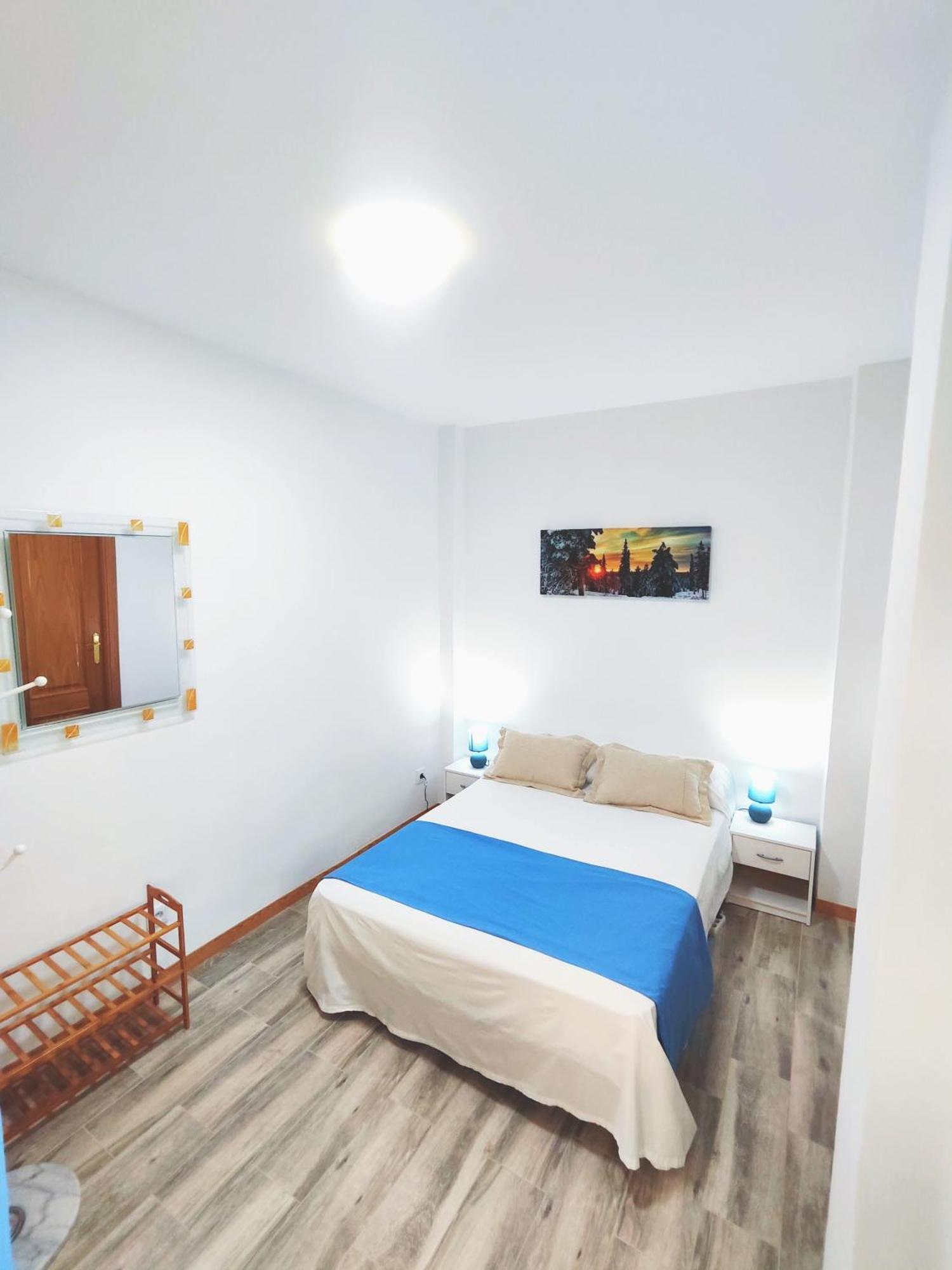 Skytitan House Apartamento