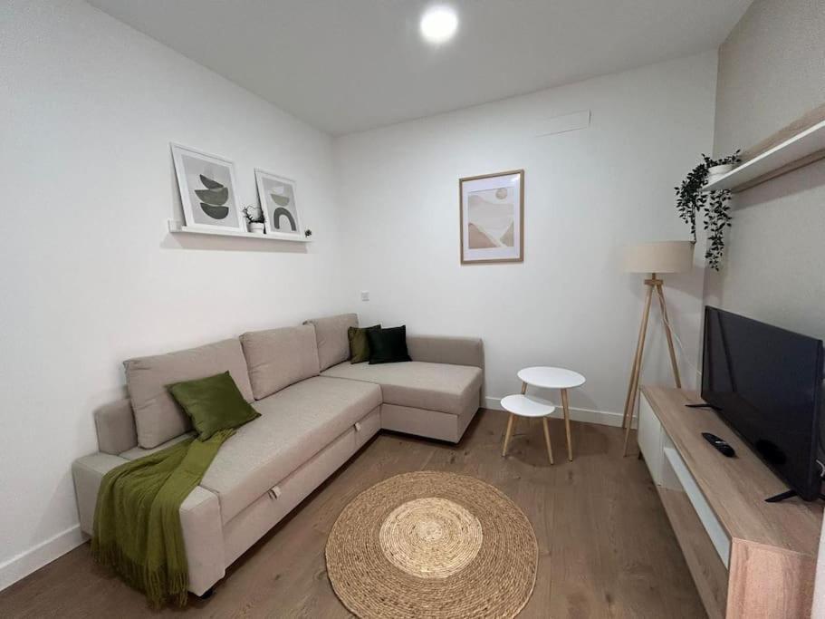 Beautiful Flat In Urq2 Madrid