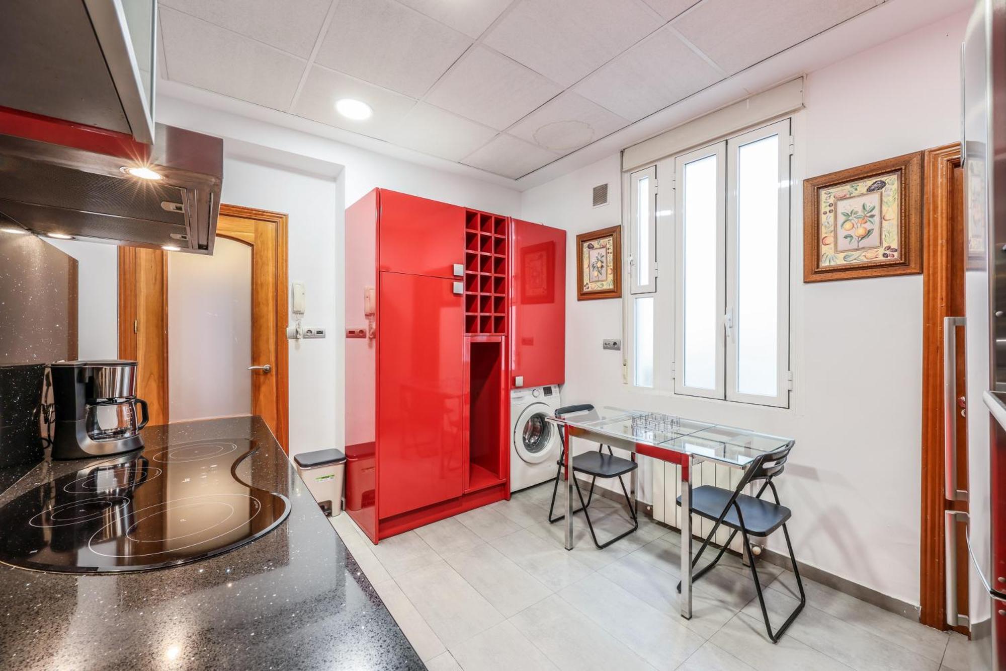Comodo A Pasos De Callao Apartamento *