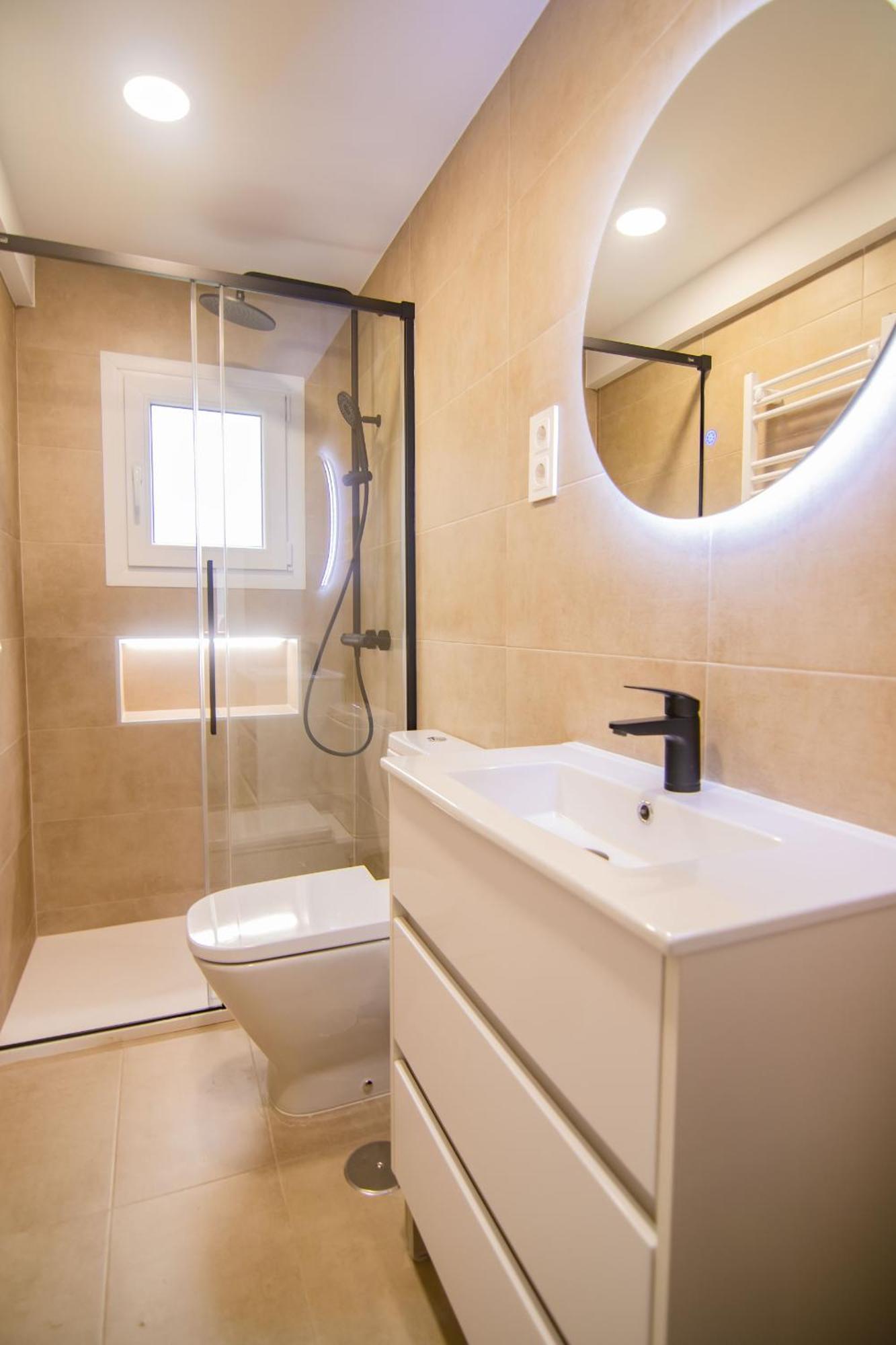 6 Personas En Hortaleza Apartment *