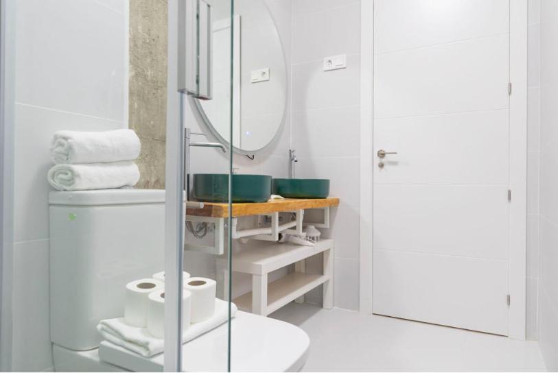 Contemporary 6bd For 12 Ventas *