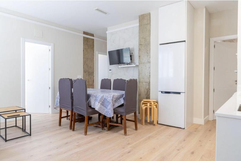 Contemporary 6bd For 12 Ventas Madrid