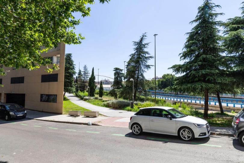 Contemporary 6bd For 12 Ventas *