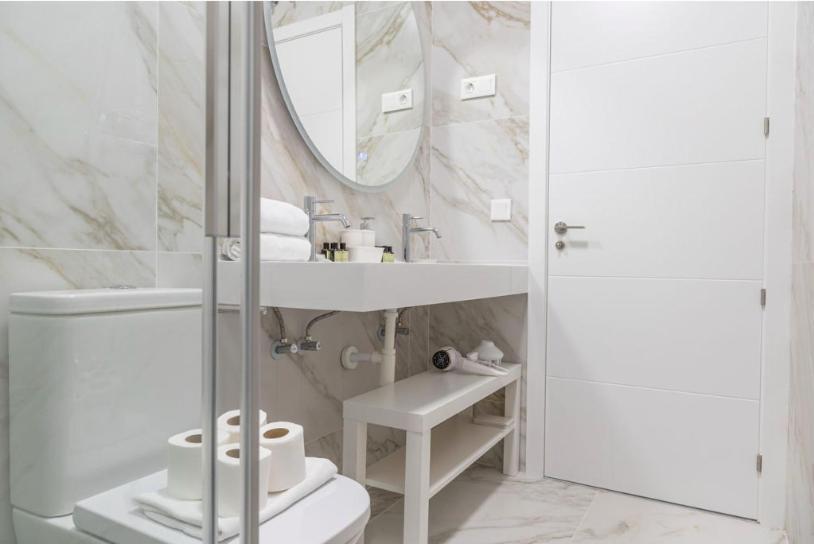 Apartamento Contemporary 6bd For 12 Ventas