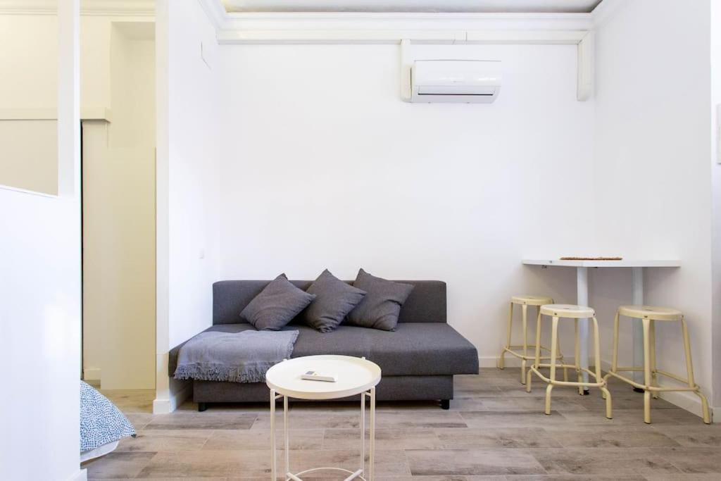 Loft Comillas P Apartamento *