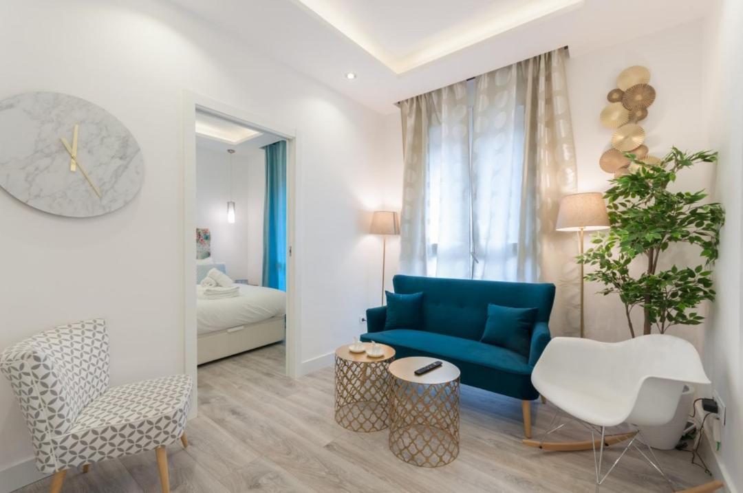 2 Bedrooms 1 Bathroom Furnished - Lavapies - Modern Stylish Apartamento *