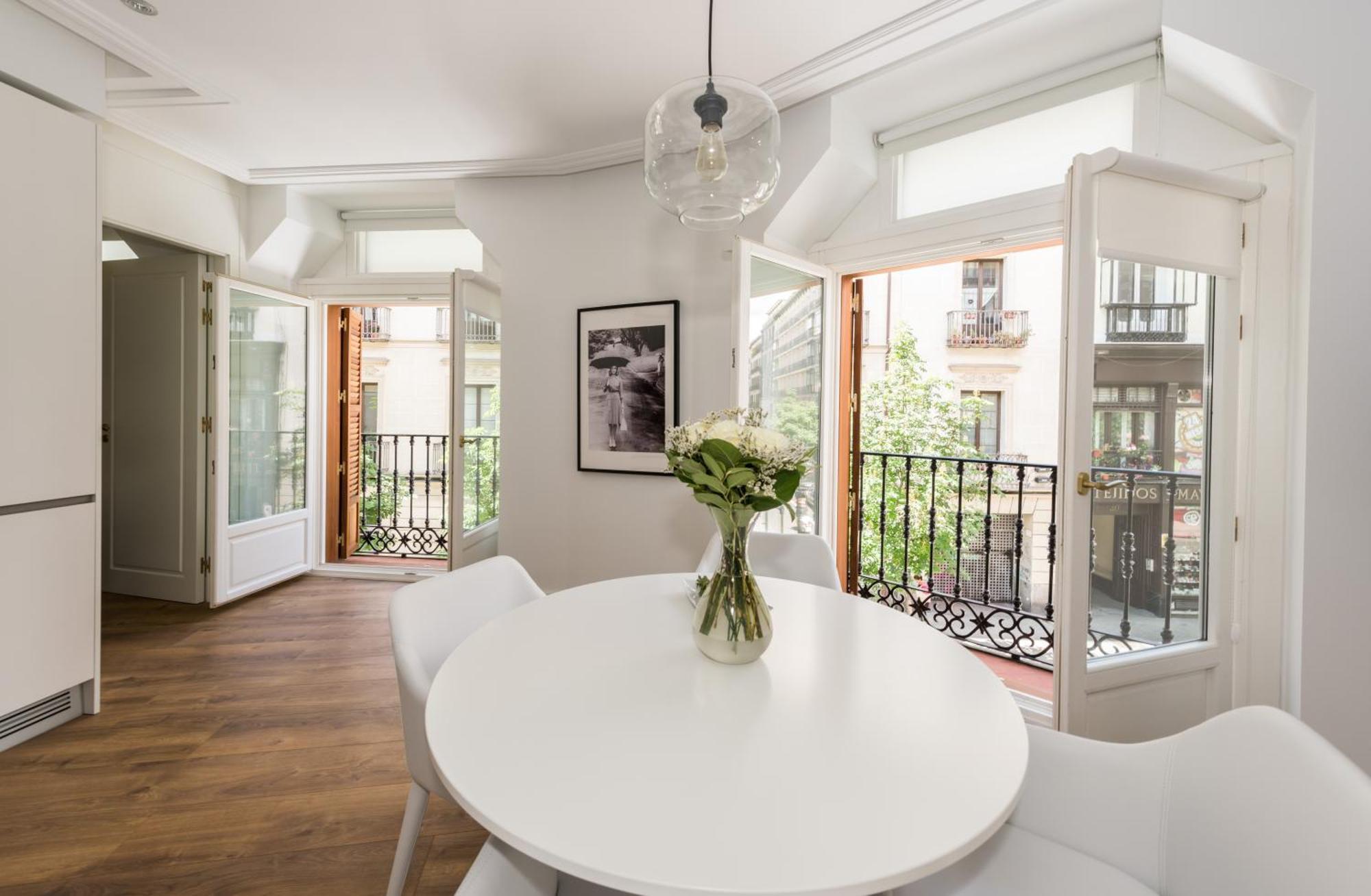 Atocha Corner - Barrio De Letras Apartamento *