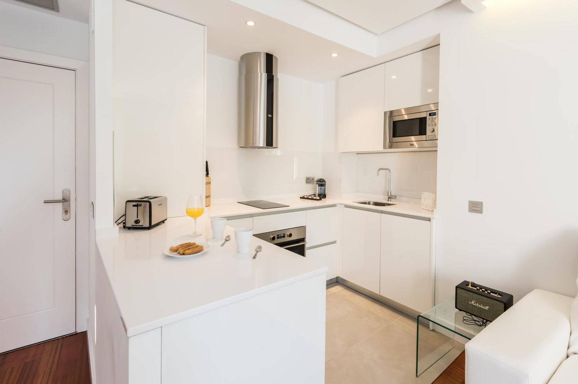 Santa Ana Plaza By Madflats Collection Apartamento Madrid