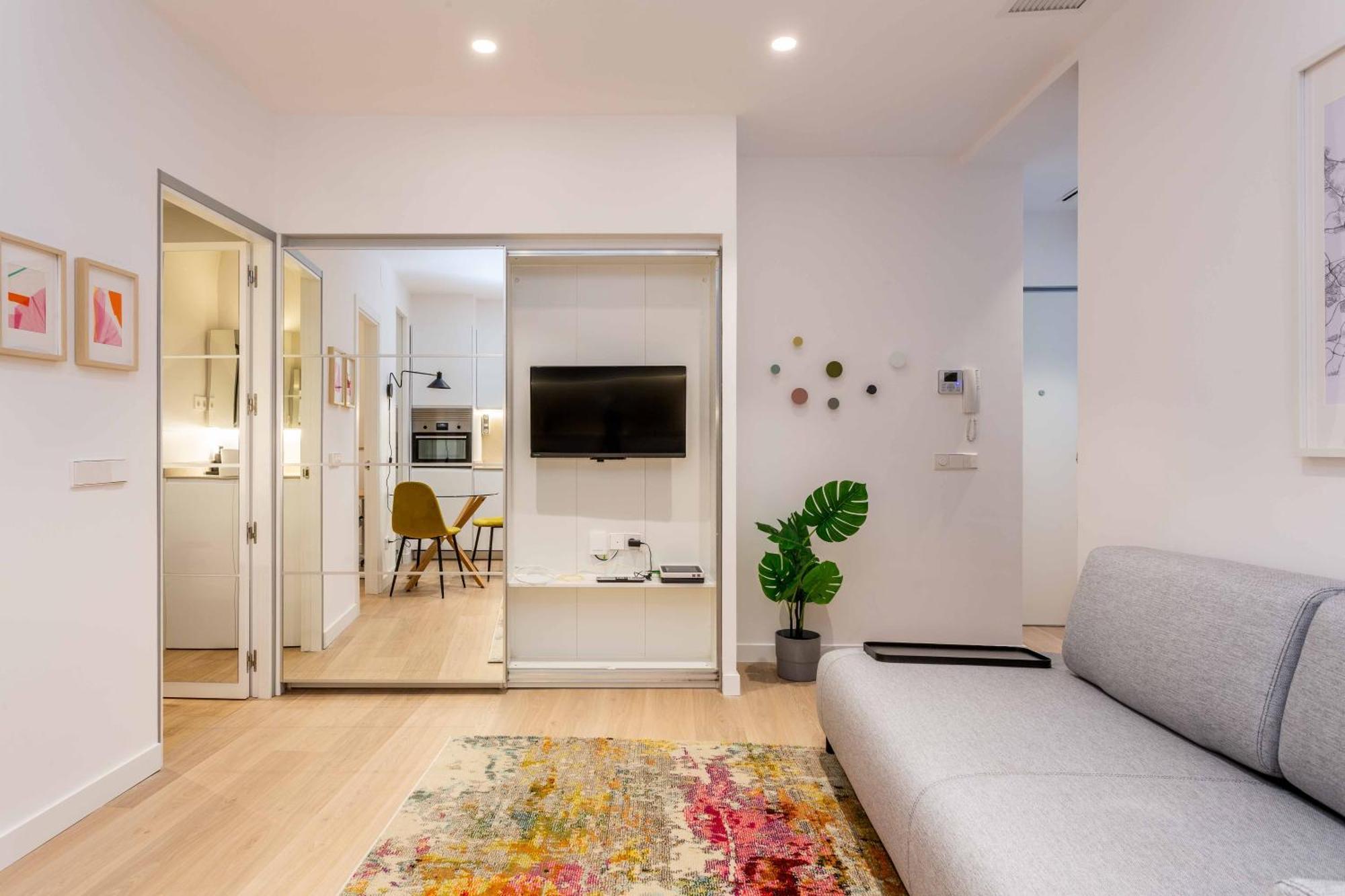 Delightful 2br Flat In Chic Chueca Apartamento