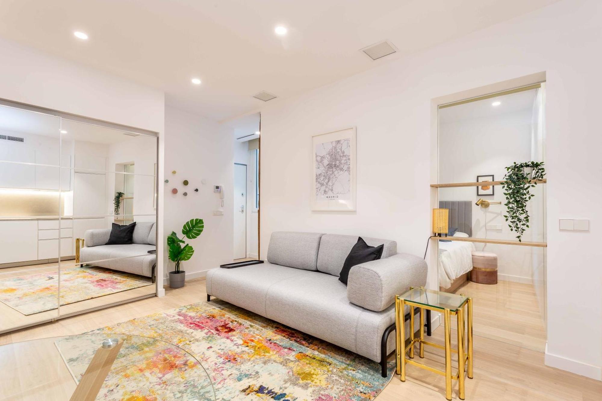 Delightful 2br Flat In Chic Chueca Apartamento *