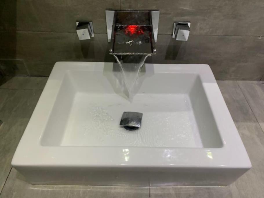 Apartamento Duplex Para 8 Personas Con Sauna Jacuzzi Y Cine