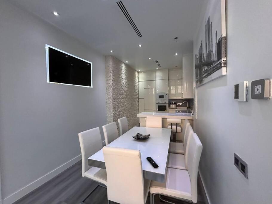 Duplex Para 8 Personas Con Sauna Jacuzzi Y Cine Apartamento *