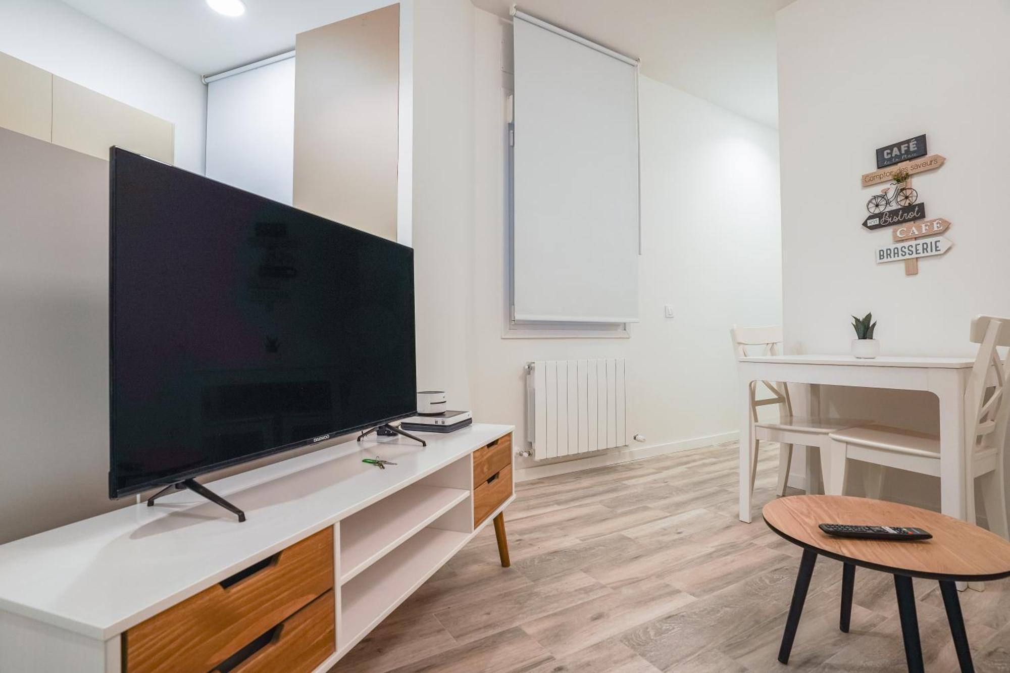 Apartamento Modern And Cozy-3 Bedrooms 1 Bathroom-delicias