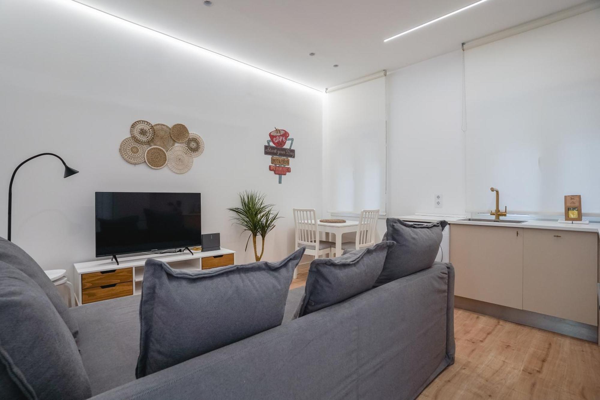 Cozy And Modern-1bedroom 1bathroom-delicias * Madrid