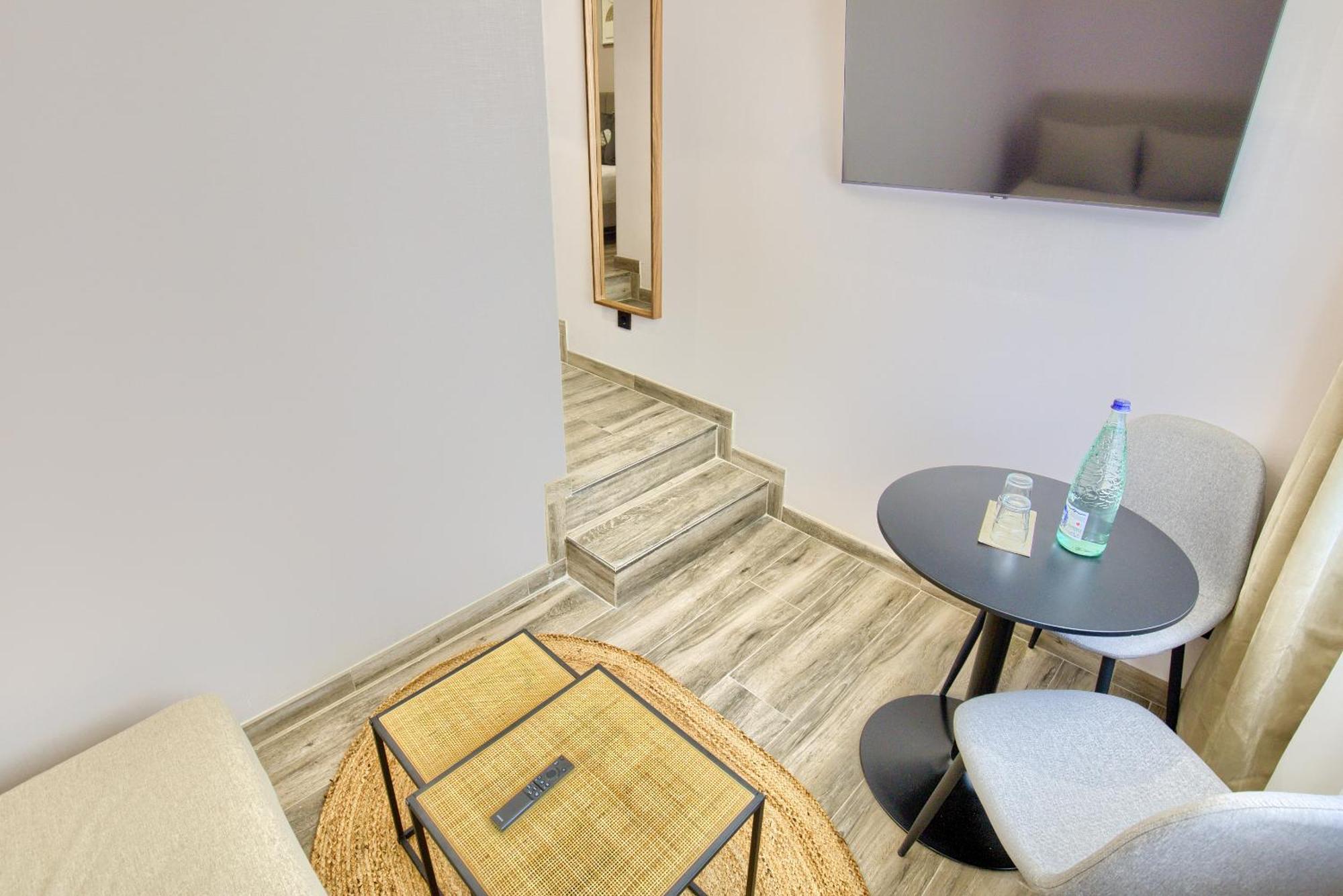 Dobo Homes - Vn17 * Madrid