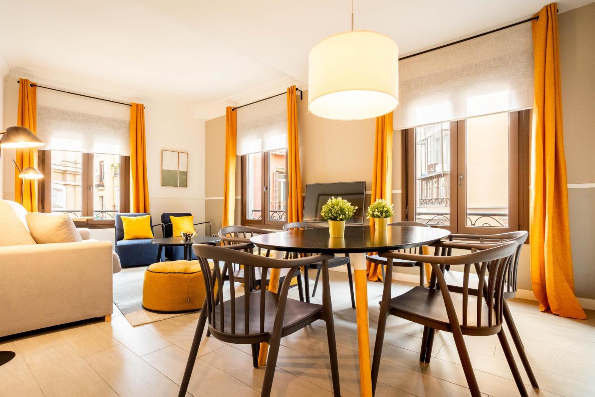 Mit House Madville En Madrid