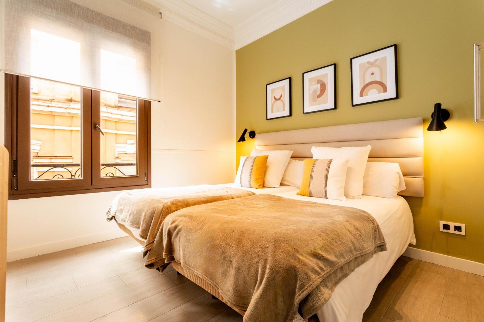 Mit House Madville En