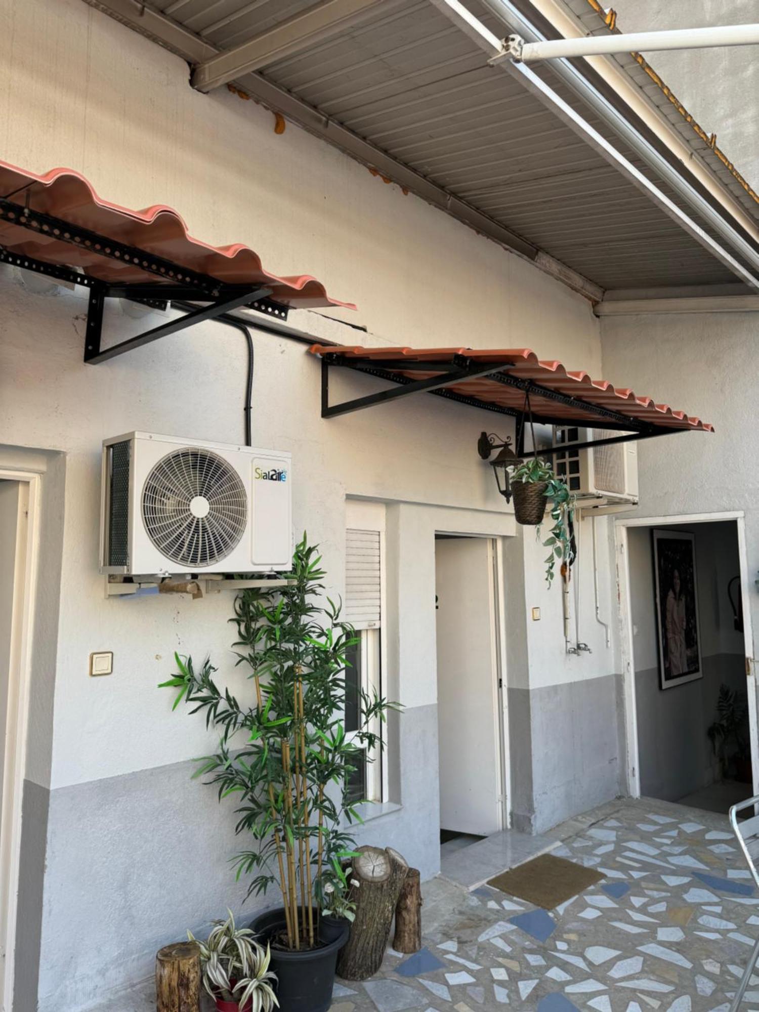 Apartamento Con Terraza Cerca Al Aeropuerto *