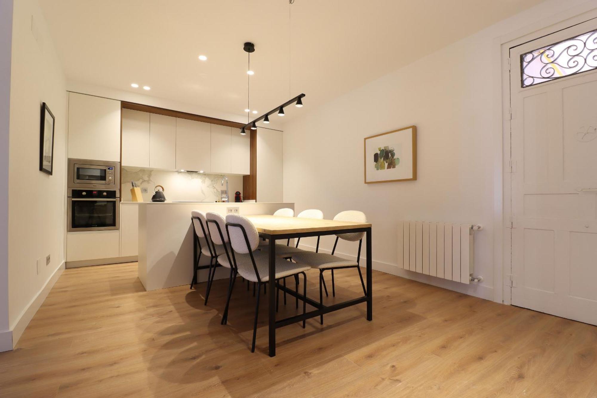 Reina Sofia Ii Apartamento *