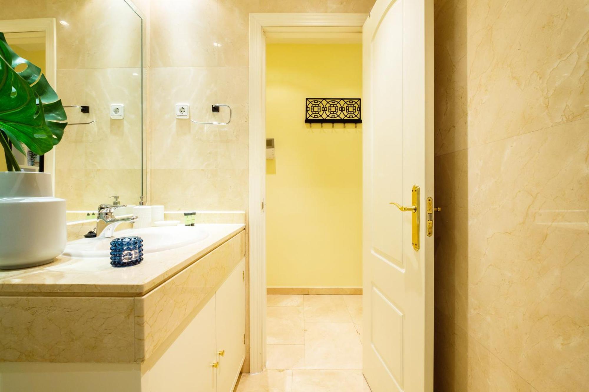 Apartment My City - Estudio Con Terraza En Malasana *