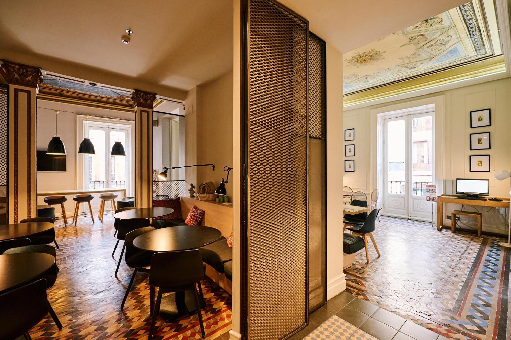 Toc Hostal *