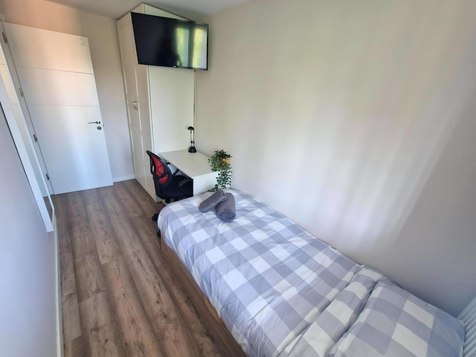 Apartamento Estupendo En Pinar Del Rey *