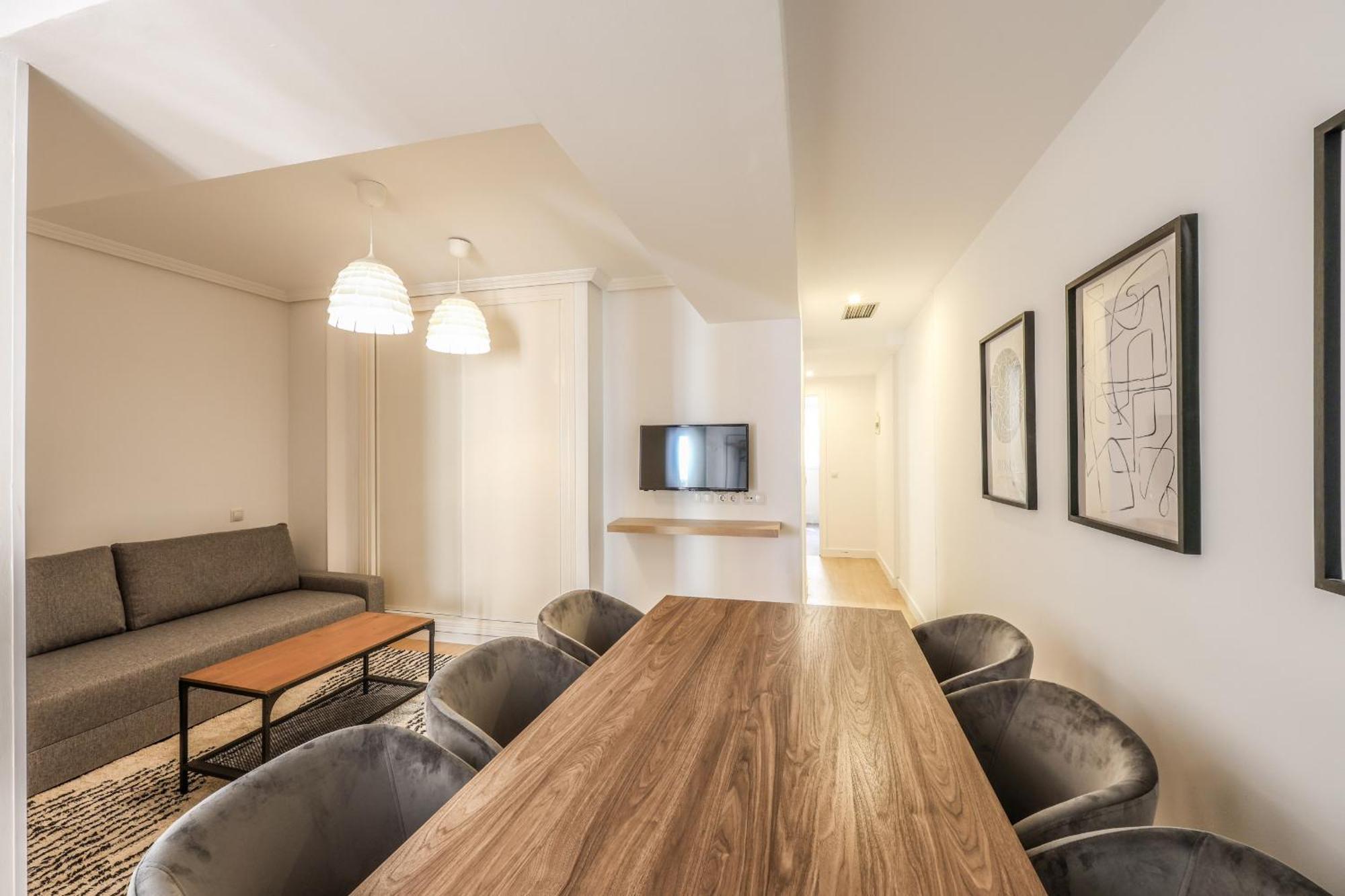 Reformados En Tirso De Molina Act Apartamento *