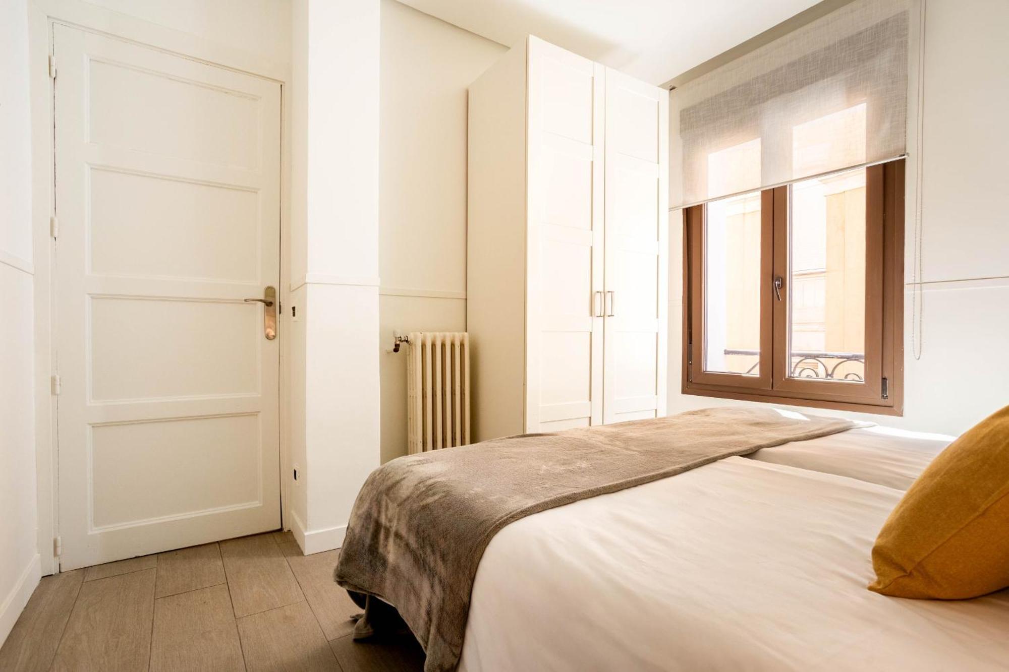 Mit House Madville En * Madrid