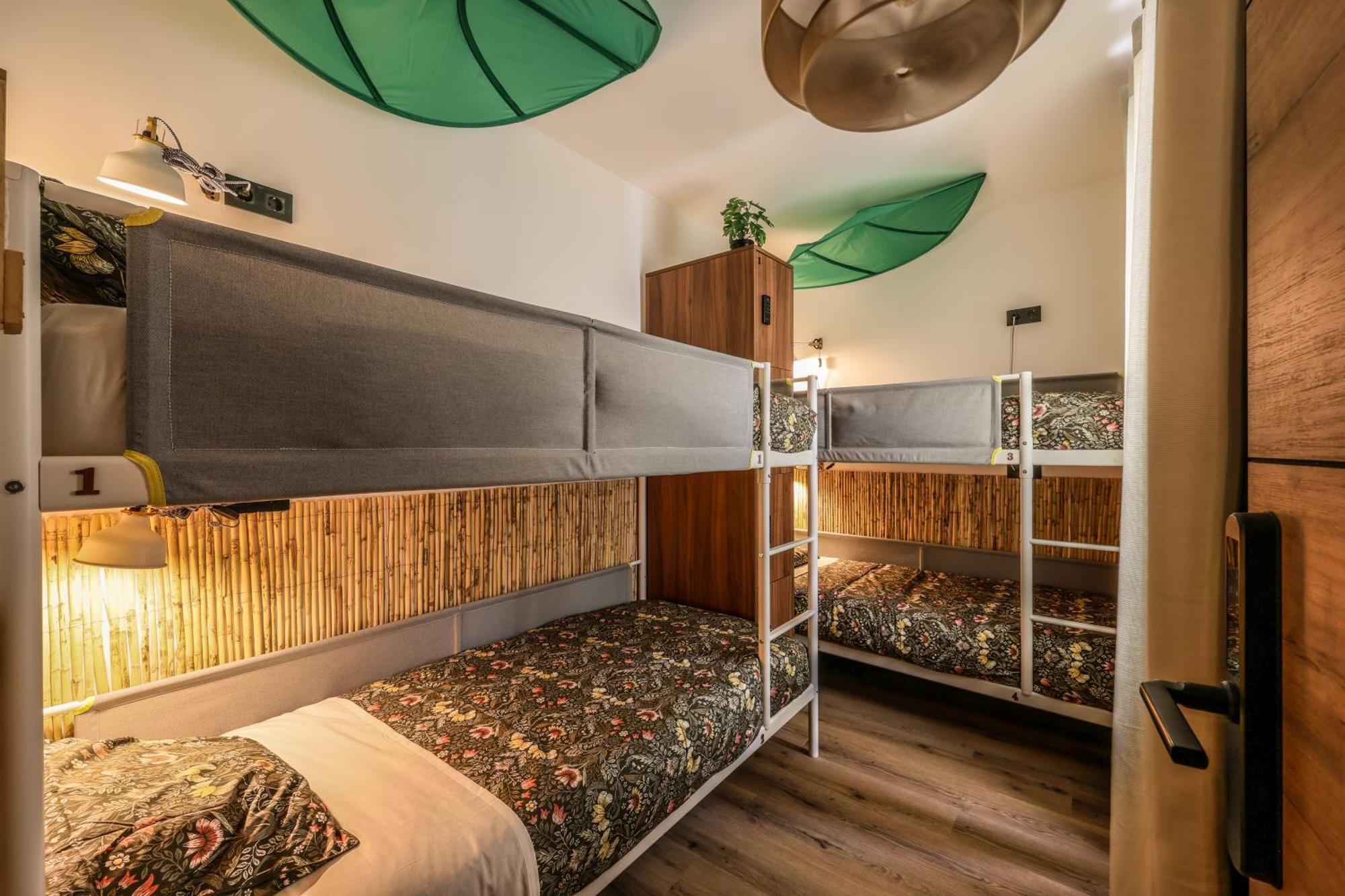 Hostal Eliseo - Livingcoworking - Malasana Madrid