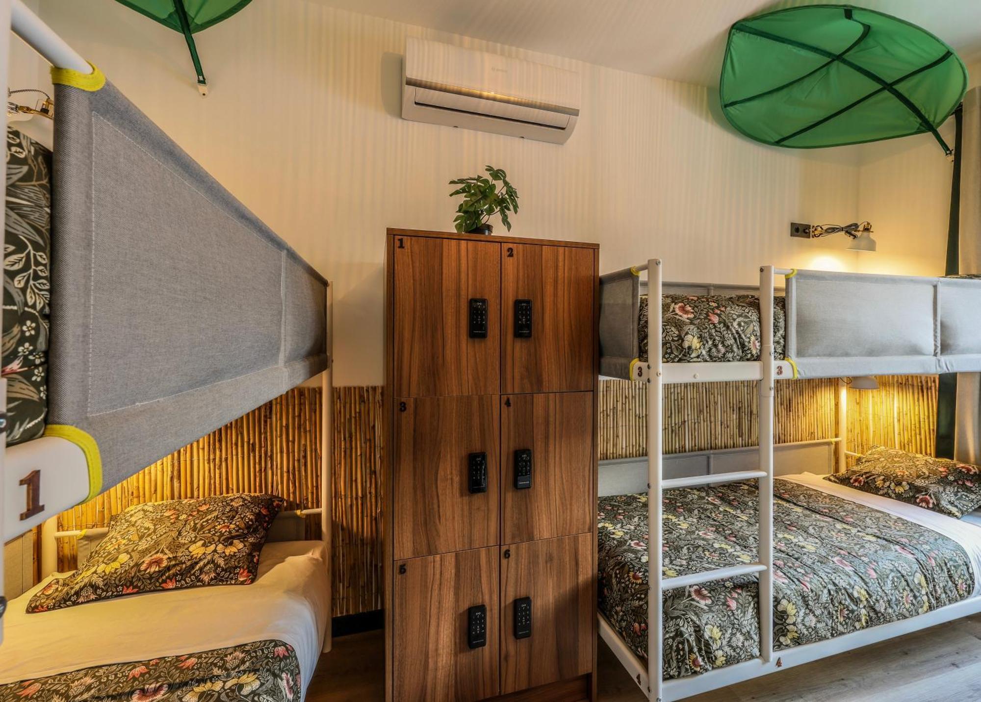 Hostal Eliseo - Livingcoworking - Malasana