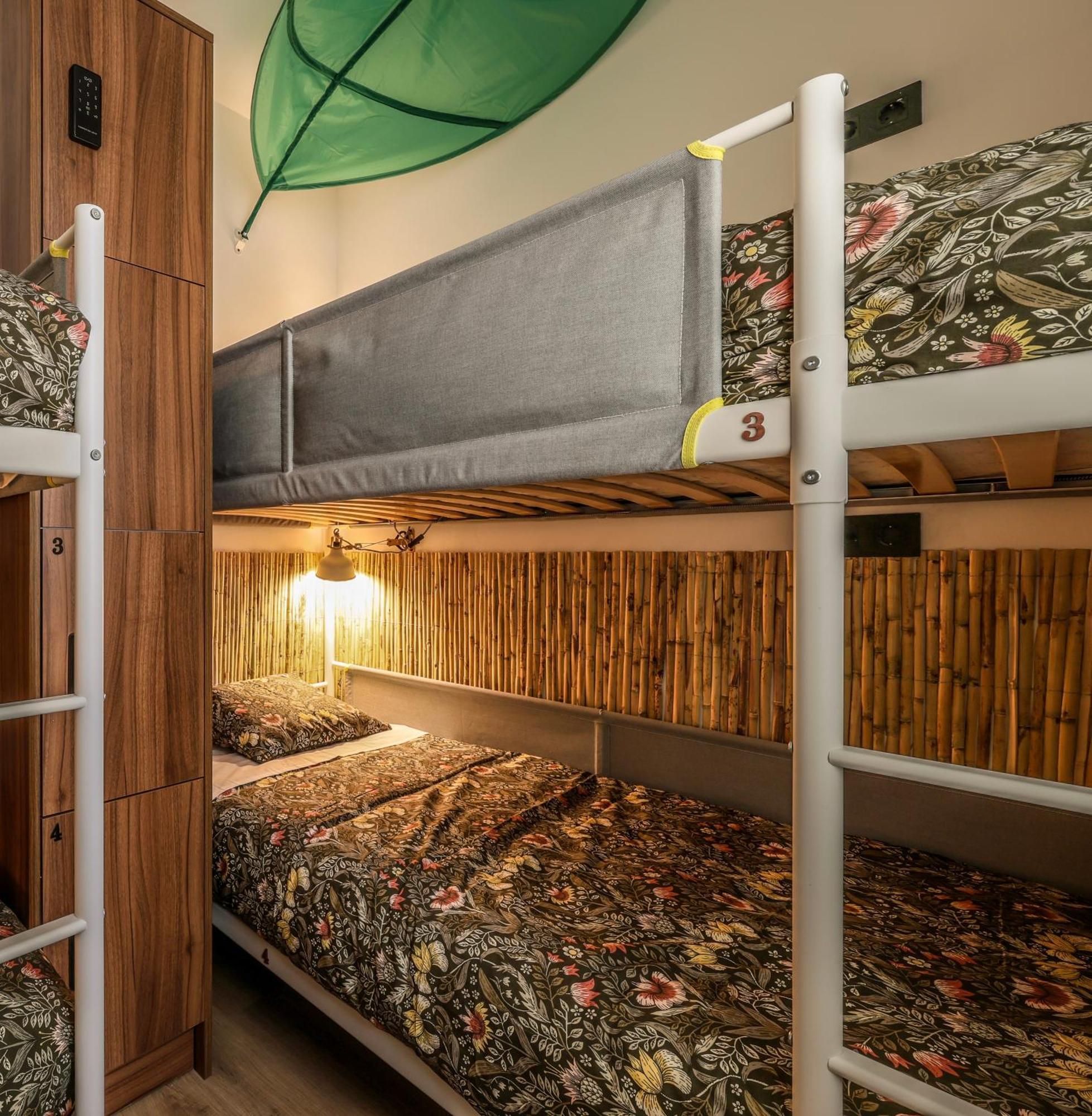 Hostal Eliseo - Livingcoworking - Malasana