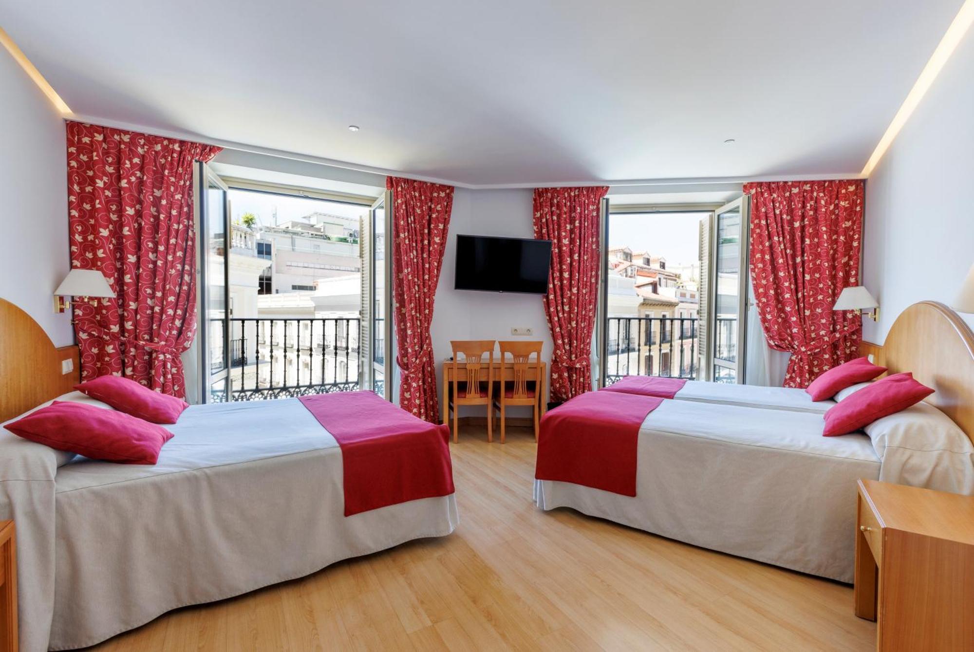 Europa Hotel 3*