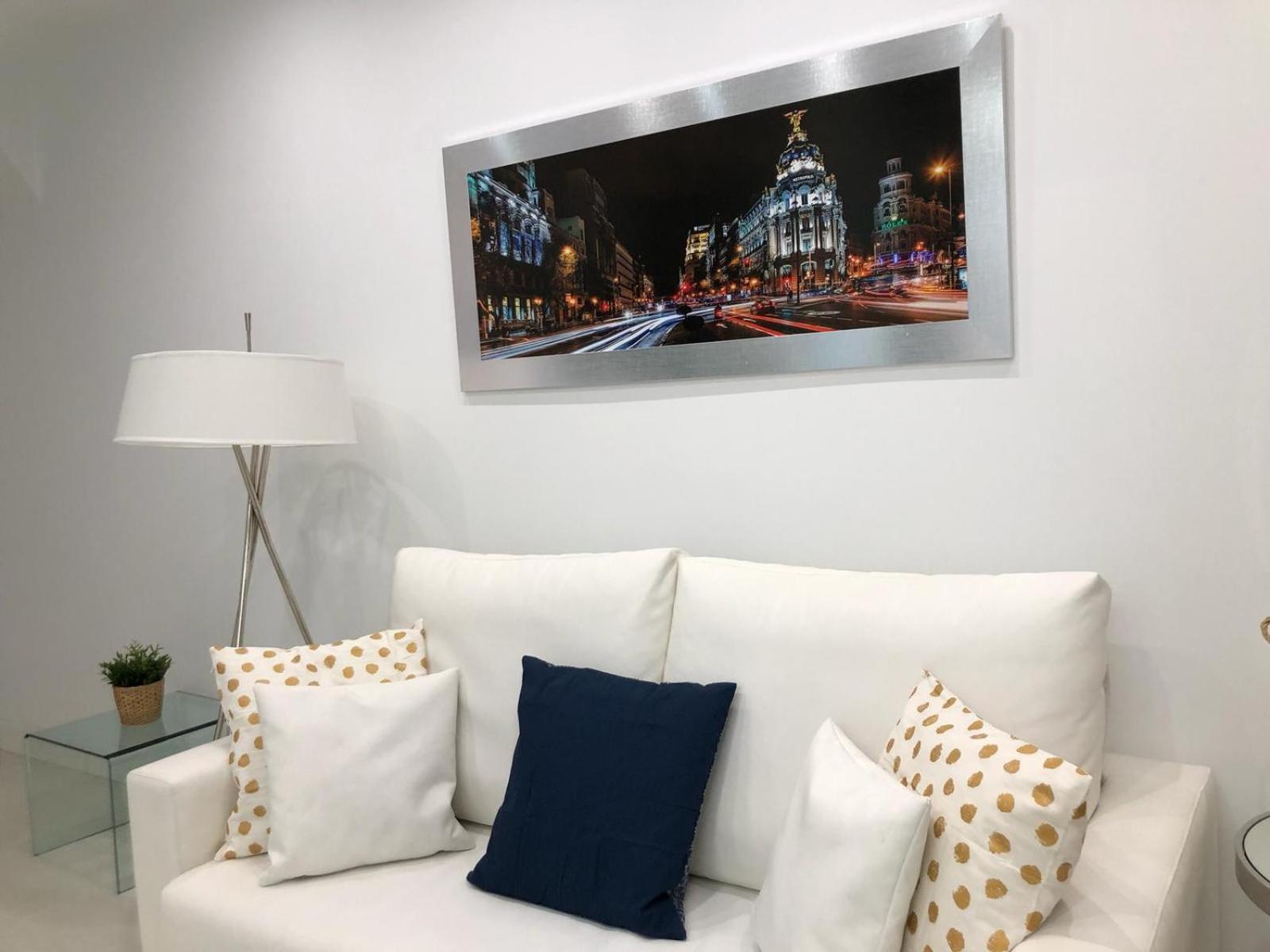 Apartamento De Diseno En Plaza Mayor *