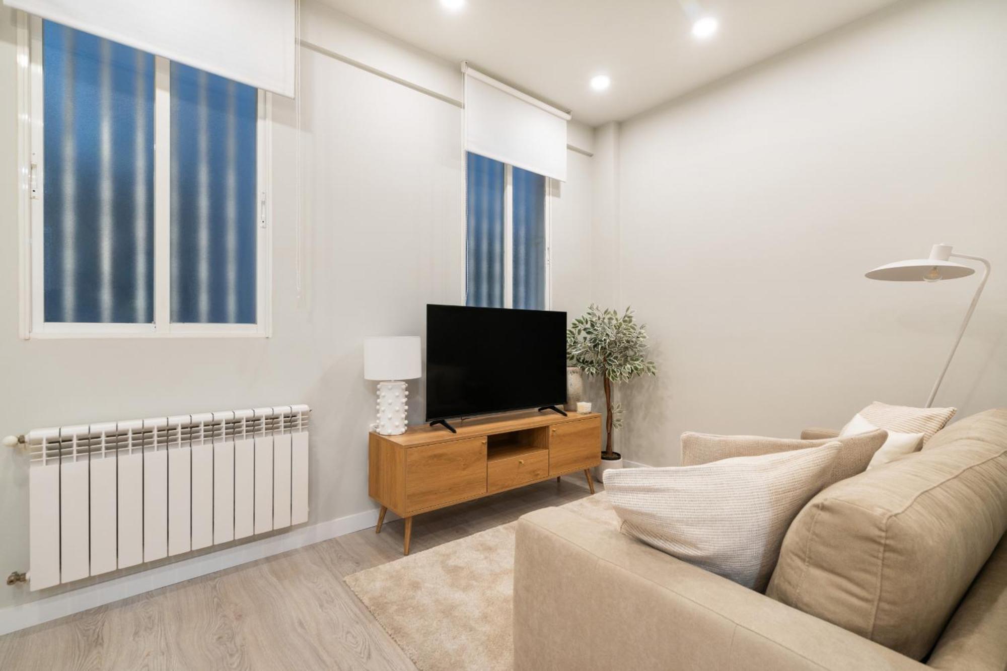 Apartamento Reformado En Metro Ibiza Alquiler Temporal Madrid