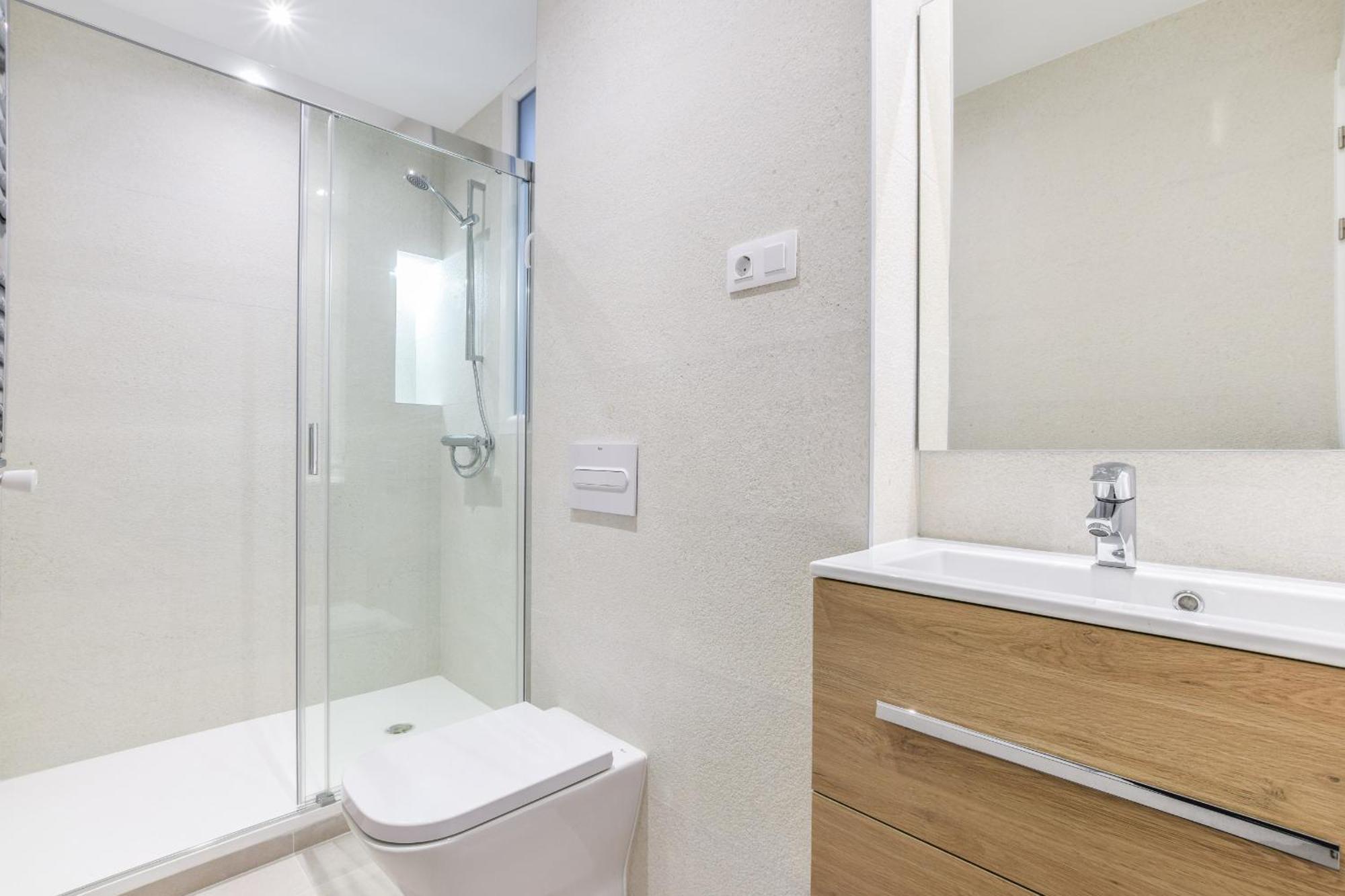 Apartamento Reformado En Metro Ibiza Alquiler Temporal Madrid