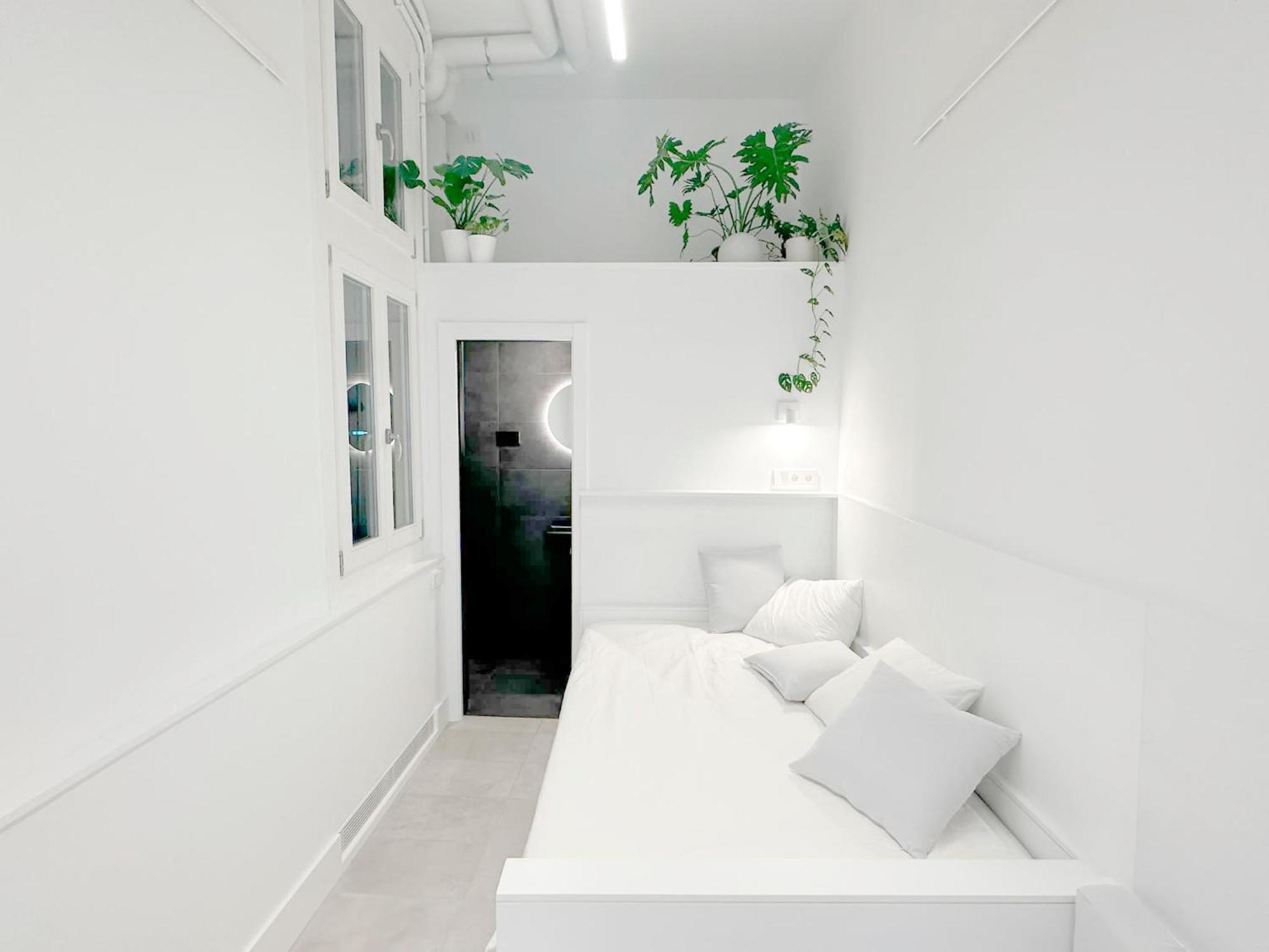 Great Design, New & Calm In Malasana *