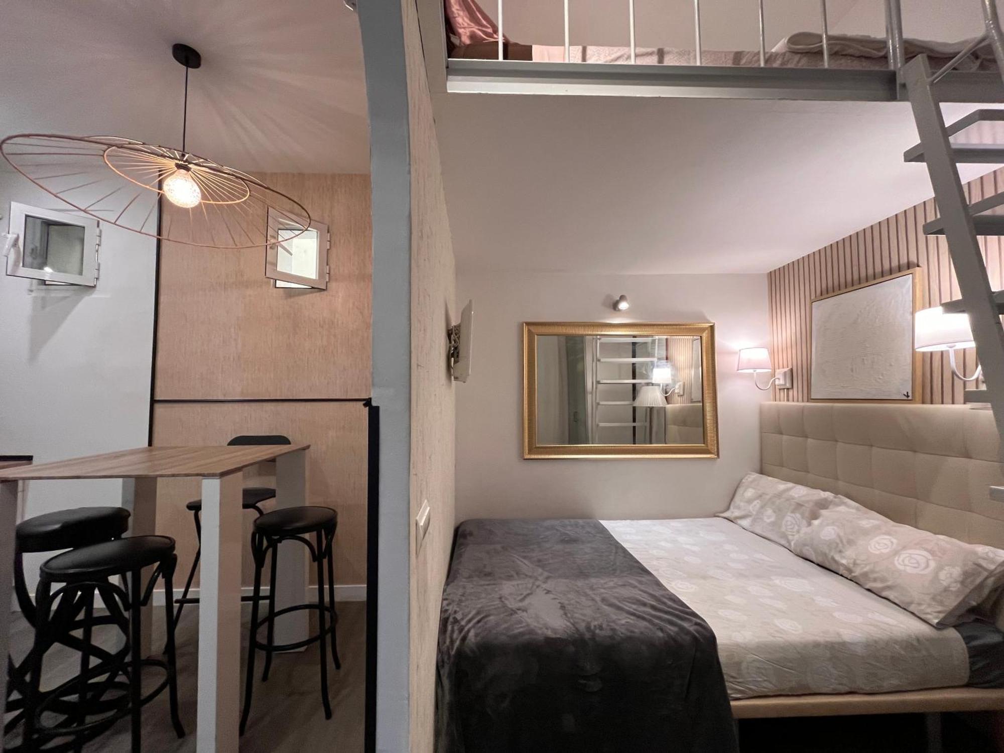 Car44 Centro Apartment