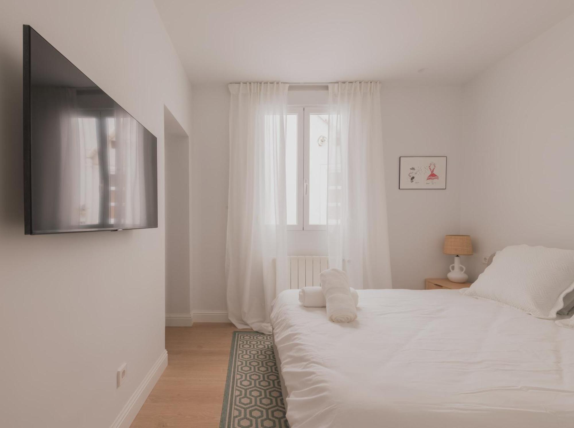 Beautiful Flat In Barrio De Letras Centre *