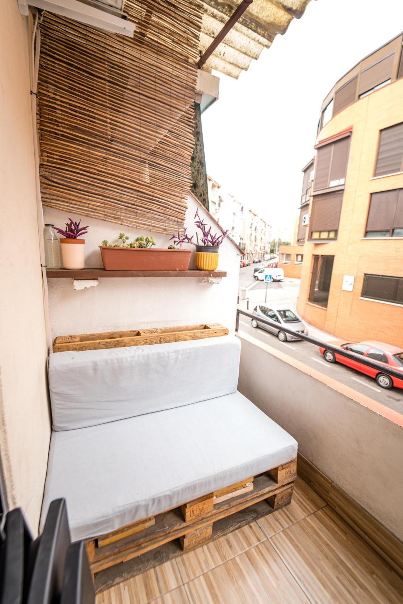 Apartamento Encantador Piso Con Conexion Al Centro By Bebalmy