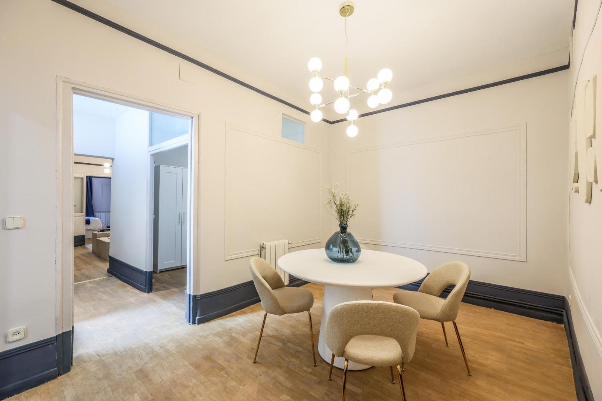 Apartamento De Diseno En Gran Via Madrid