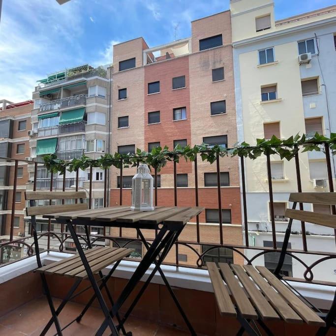 Piso De 3 Recien Renovado A 15 Mins De Sol Apartamento Madrid