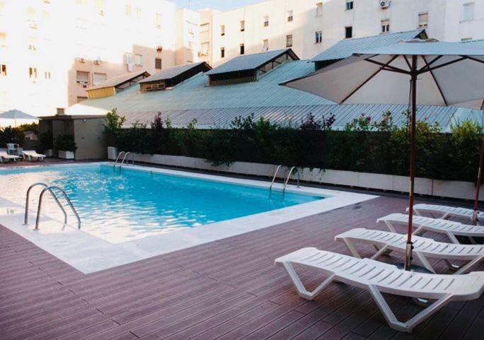 Piscina Juan Bravo Apartamento Madrid