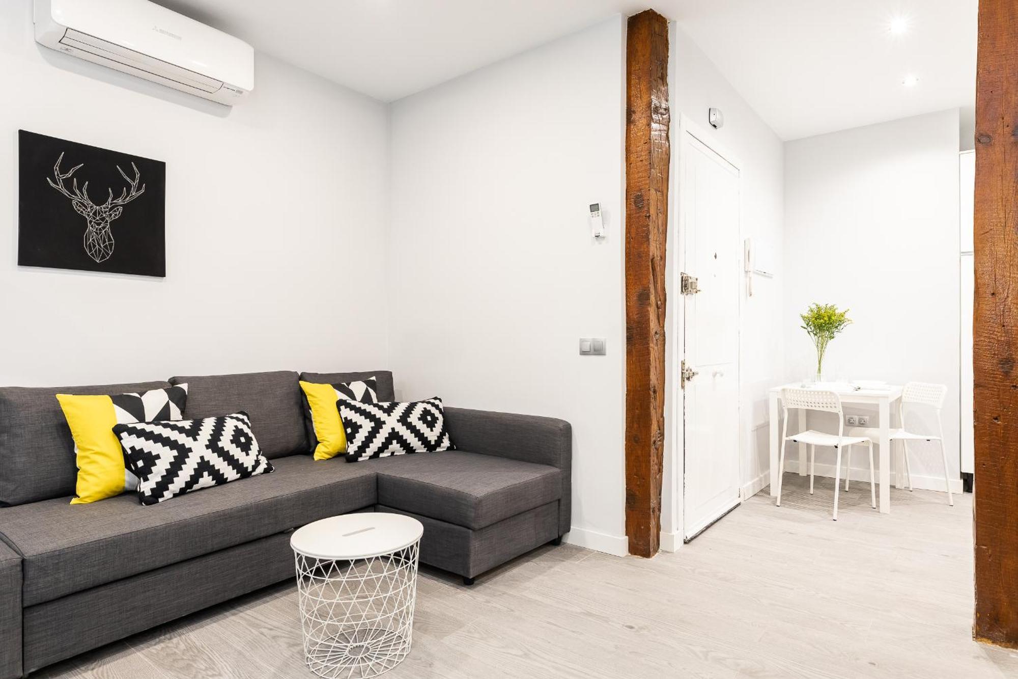 Apartamento Waou Gran Via Iv - Alquiler Corta Duracion Madrid